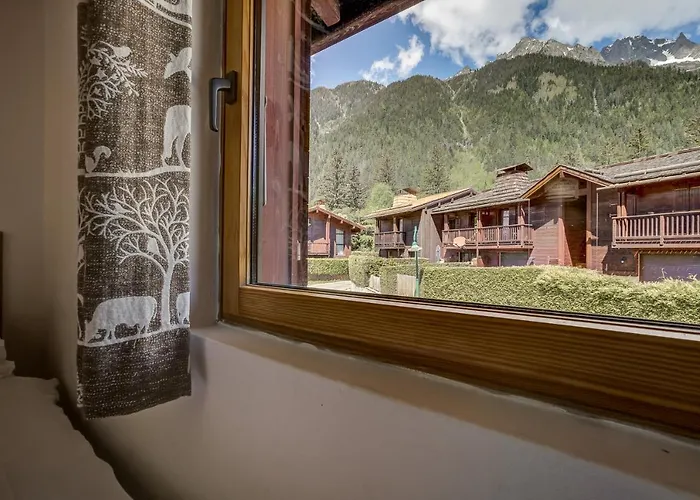 Pic Janvier, Alpes Agency, Les Praz, Chamonix, Sleeps 4-6 Chamonix