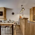 Pic Janvier, Alpes Agency, Les Praz, Chamonix, Sleeps 4-6 Апартаменты Шамони