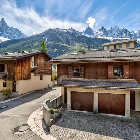 Pic Janvier, Alpes Agency, Les Praz, Chamonix, Sleeps 4-6 Апартаменты